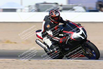 media/Jan-08-2022-SoCal Trackdays (Sat) [[1ec2777125]]/Turn 15 Inside (950am)/